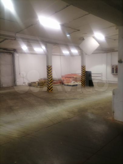 Склад, 420 м²