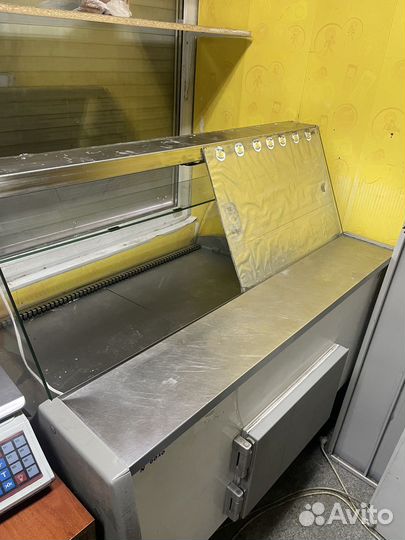 Холодильная витрина бу