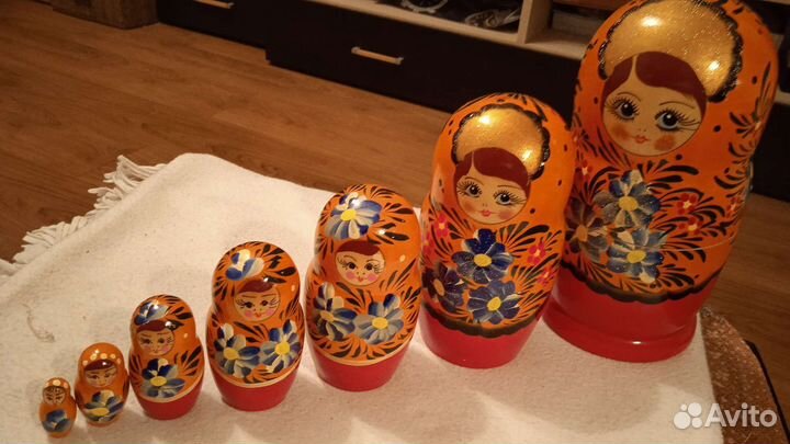 Сувениры матрешки