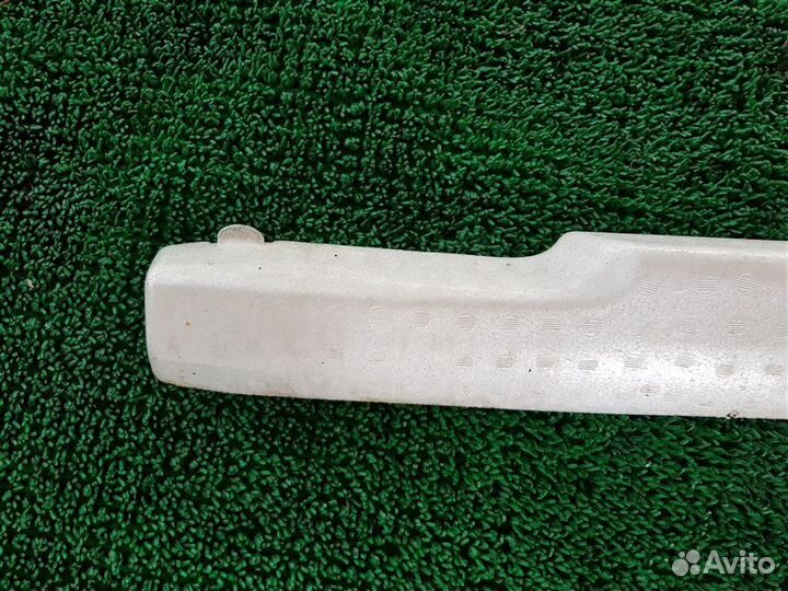 Абсорбер бампера перед. Toyota Land cruiser