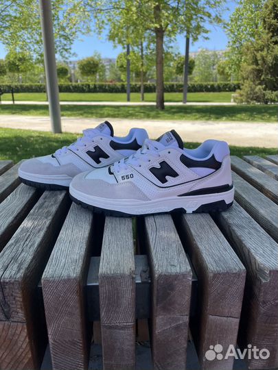 Кроссовки New balance 550