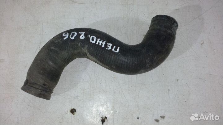 Патрубок радиатора Peugeot 206