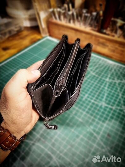 Клатч черный питон