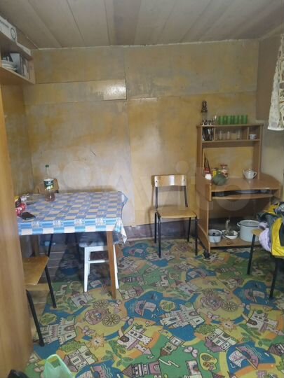 Дом 20 м² на участке 25 сот.