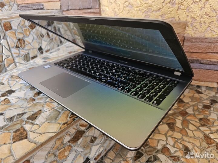 Свежий Asus X541/Core i3-7100/8GB/SSD 256GB