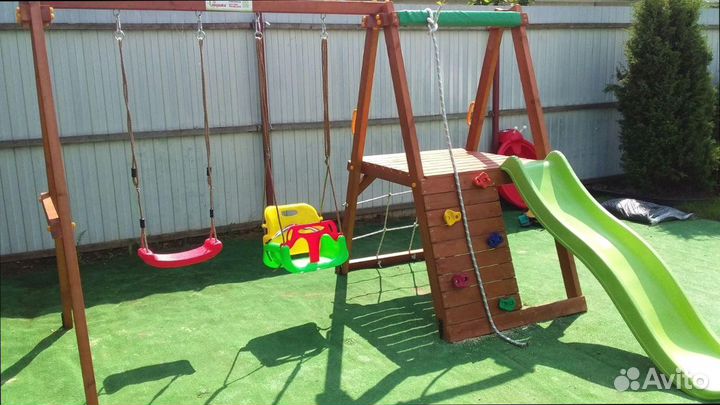 Детская площадка в коттедж