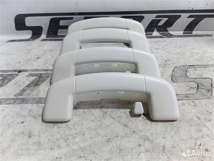 Ручки потолочные Volkswagen Passat B8 1.4 CZE 2015