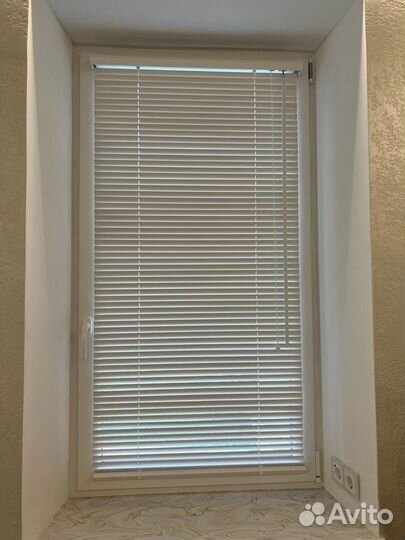 Горизонтальные алюминиевые жалюзи