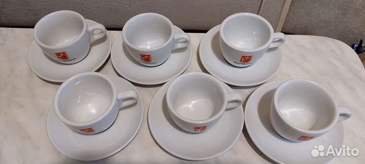 Набор посуды чашки с блюдцами для кофе