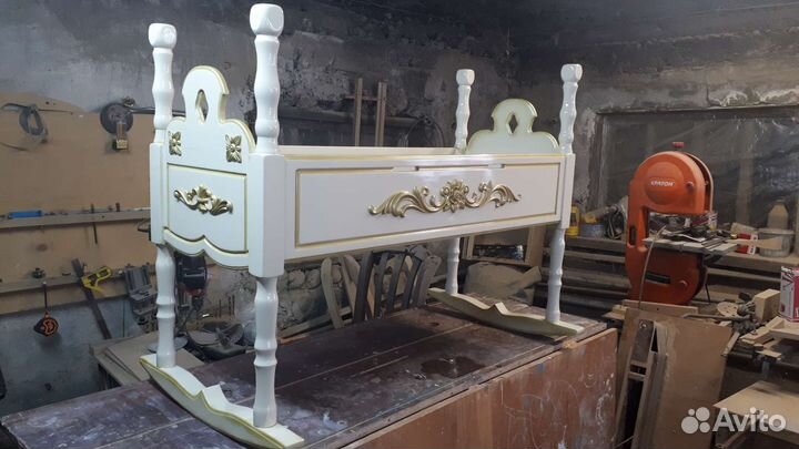 Детская люлька (бешик)