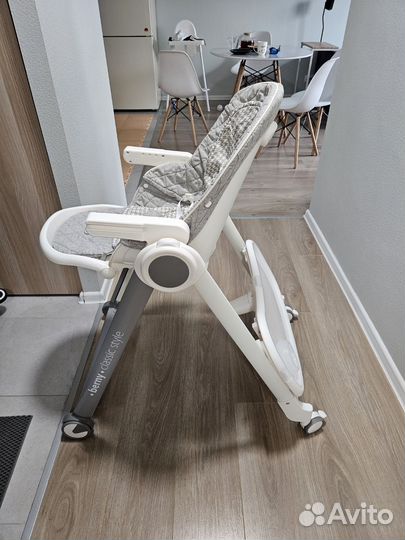 Стульчик для кормления happy baby