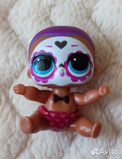 LOL EYE SPY серии 4 Little Sisters Bebe Bonito