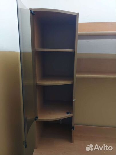 Письменный стол