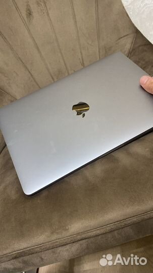 Apple MacBook pro13 M1 8/256 2022