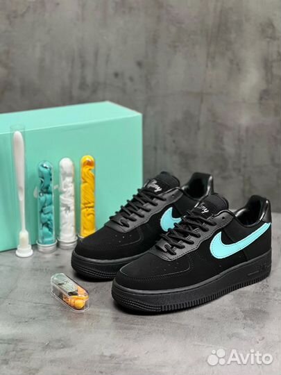 Кроссовки Nike Tiffany