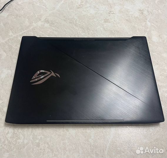 Ноутбук игровой Asus ROG Strix GL703GE 17.3