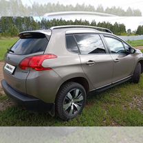 Peugeot 2008 1.6 MT, 2014, 175 000 км, с пробегом, цена 898 000 руб.