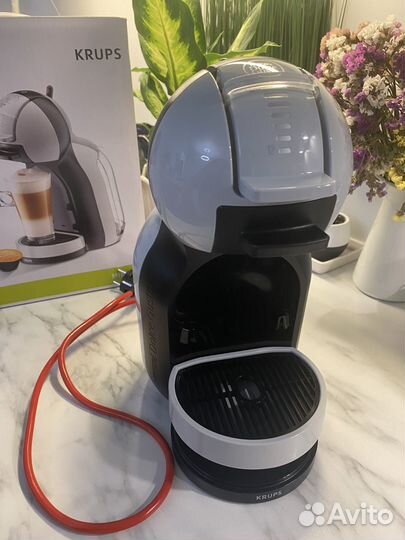 Капсульная кофемашина dolce gusto