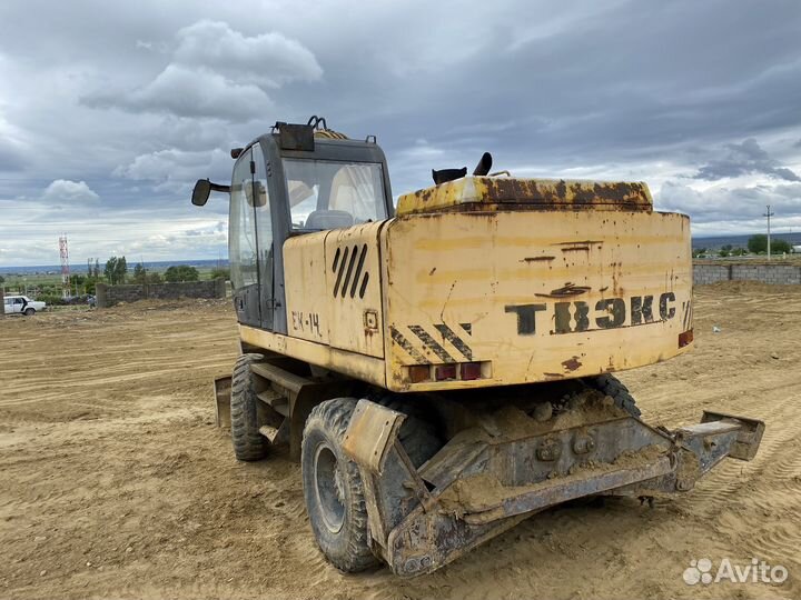 Колёсный экскаватор Твэкс ЕК-14, 2005