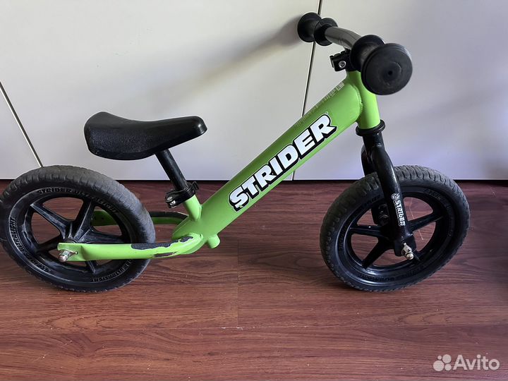 Беговел strider 12 classic