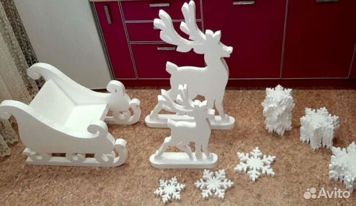 Снежинки из пенопласта