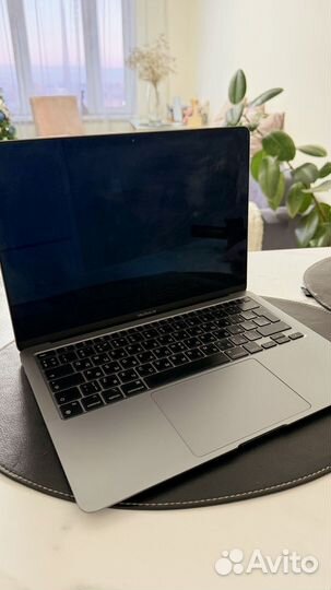 Apple macbook air 13 2020 m1 8gb 256