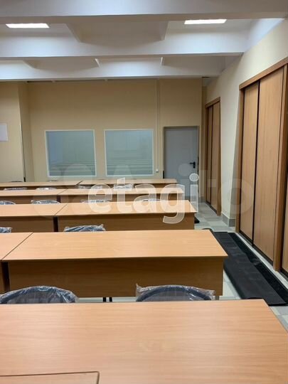 Сдам офисное помещение, 165.7 м²