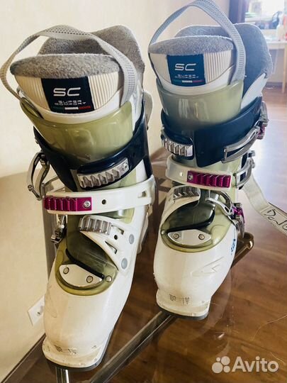 Горнолыжные ботинки женские 25.5