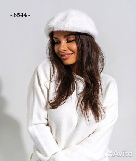 Стильная кепка женская