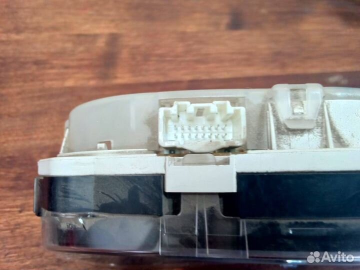 Панель приборов Mazda 6 GG АКПП