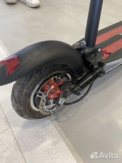 Самокат взрослый электрический