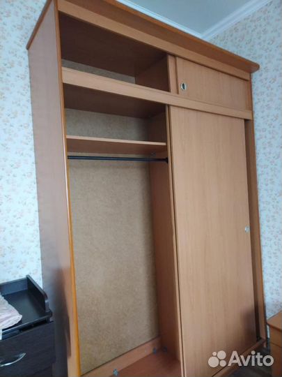 Спальный гарнитур