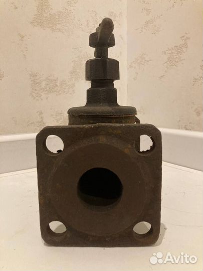 Задвижки бу