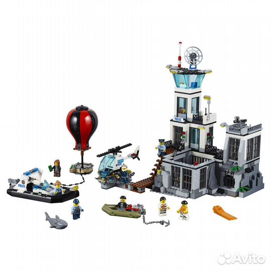 Lego City полицейский участок на острове