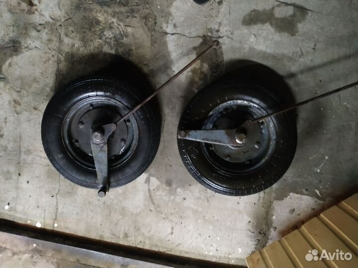 Транцевые колёса для лодки