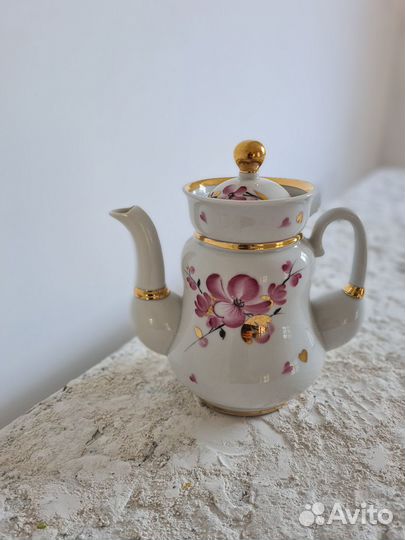 Чайник фарфор Лфз Весна винтаж
