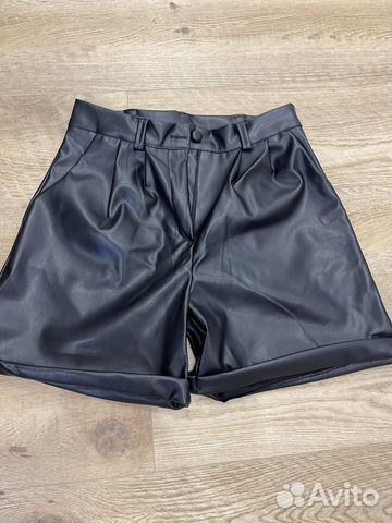 Шорты из эко кожи