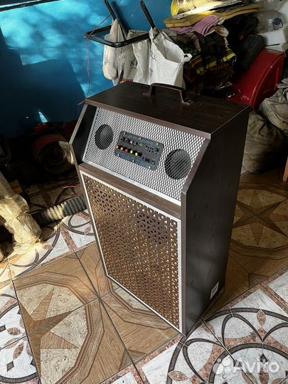 Блютуз колонка