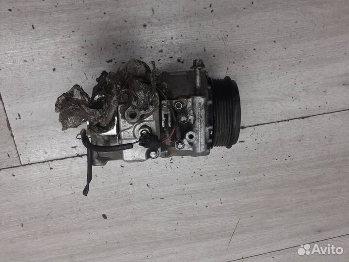 Компрессор кондиционера Mercedes