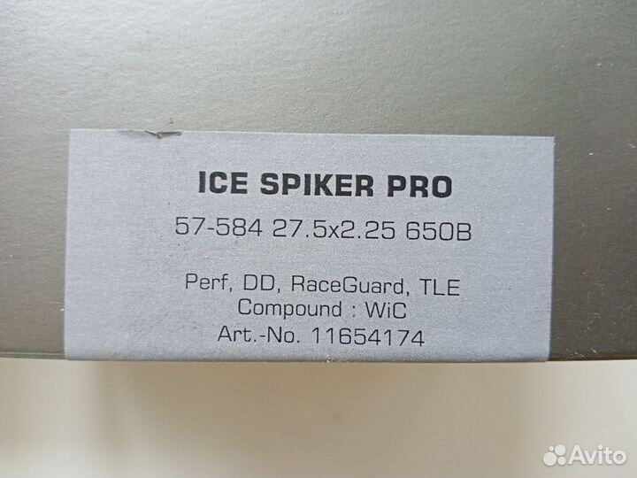 Schwalbe Ice Spiker Pro 27.5x2.25