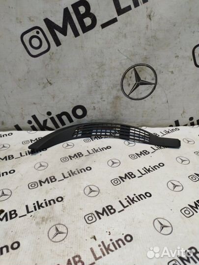 Накладка торпедо Mercedes S-Class W221