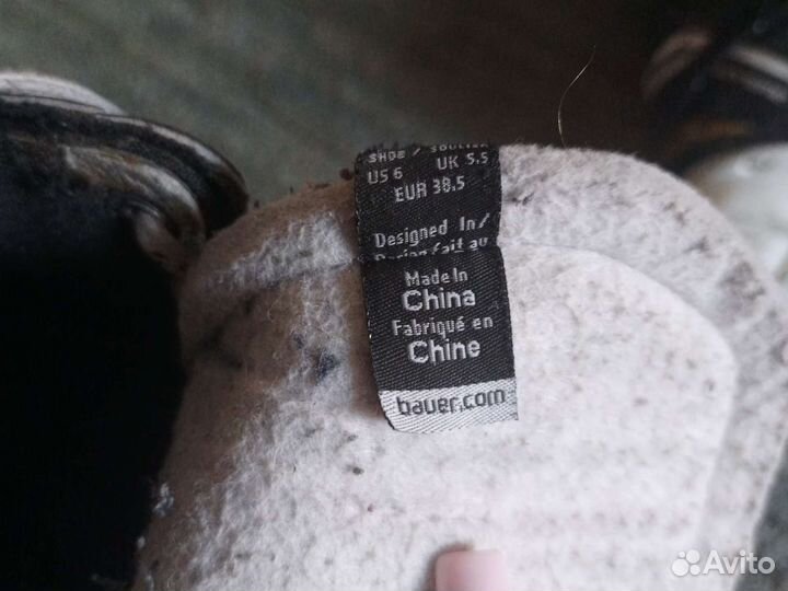 Хоккейные коньки bauer