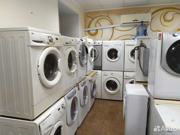 Стиральная машина Hotpoint Aqualtis