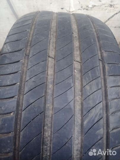Michelin Primacy 4 245/45 R18 100W