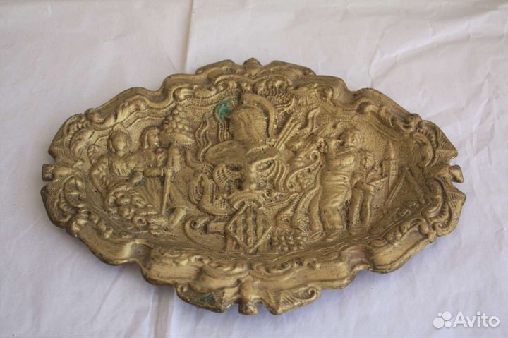 Пепельница, визитница. Бронза. Испания