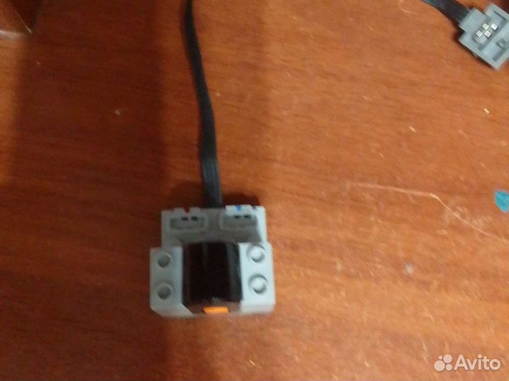 Моторчик и переходник из Lego TechniK