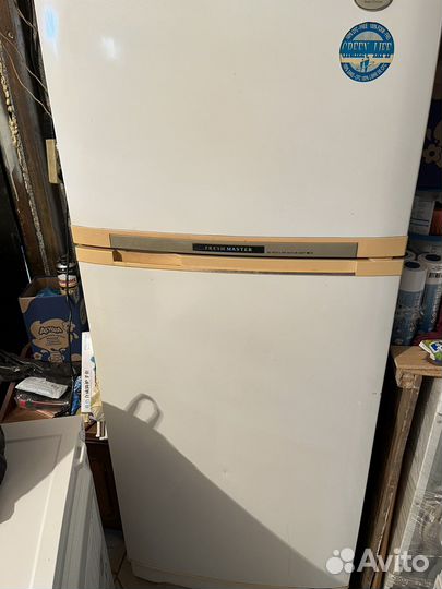 Холодильник бу LG