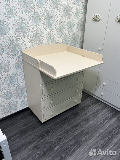 Комод с пеленальным столиком