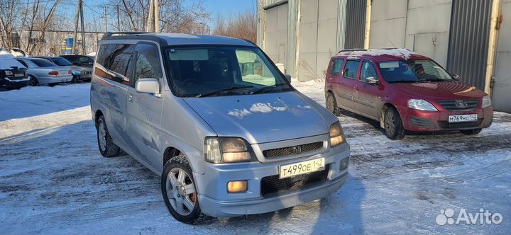 Honda stepwgn 4WD, 7мест