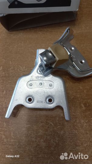 Крепления жесткие для лыж СССР